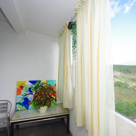 Jakov Villa *