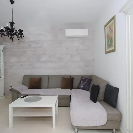 Villa Jakov Kraj (Split)