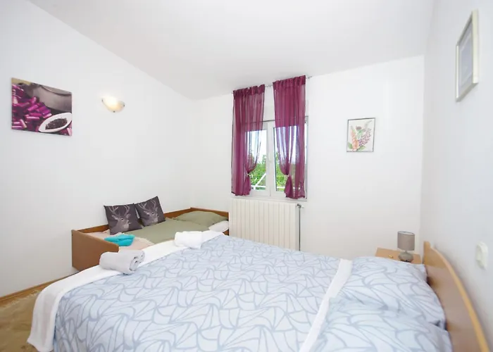 Villa Jakov Kraj (Split)